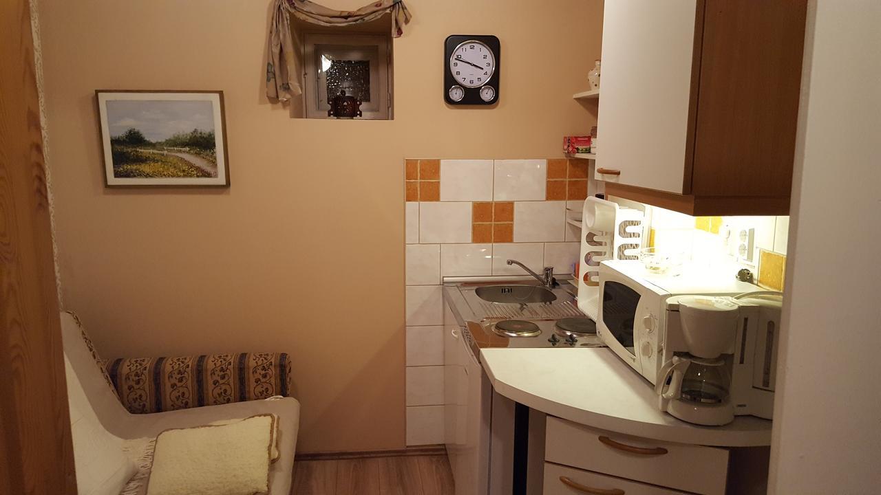 Hangulat Vendeghaz Apartmanok Orosháza Exterior foto