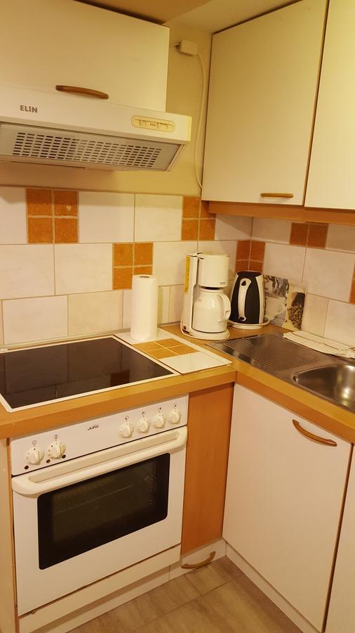 Hangulat Vendeghaz Apartmanok Orosháza Exterior foto