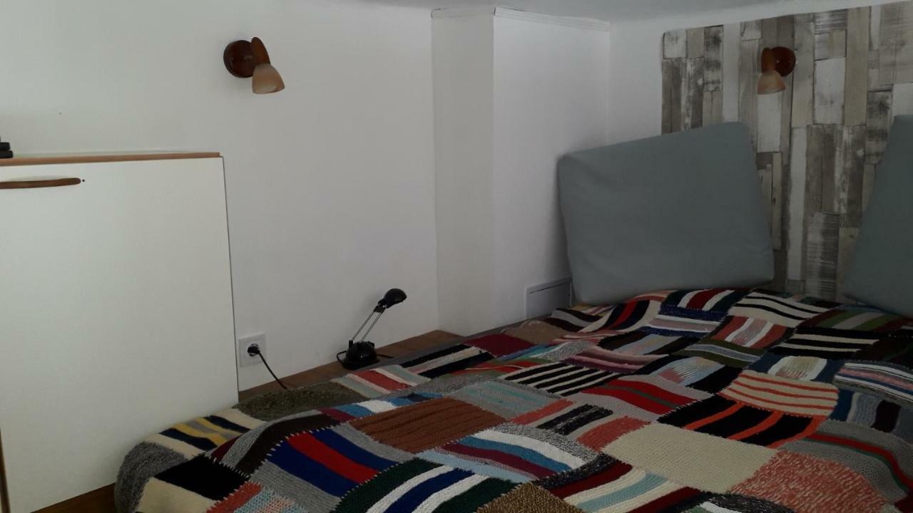 Hangulat Vendeghaz Apartmanok Orosháza Exterior foto